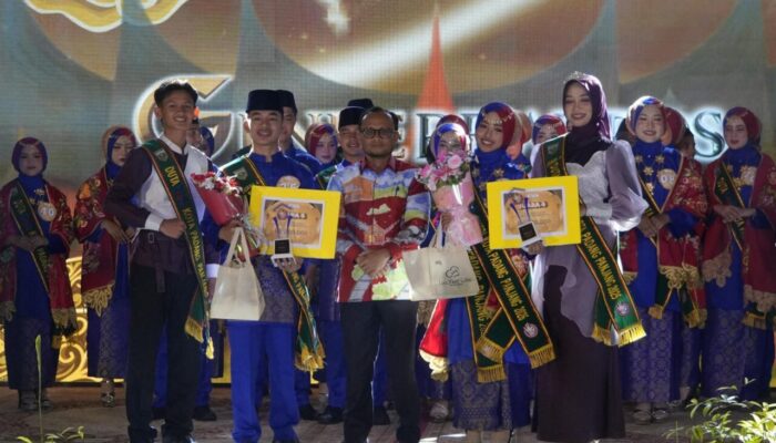 Alvin dan Nayla Dinobatkan Duta GenRe Padang Panjang 2026