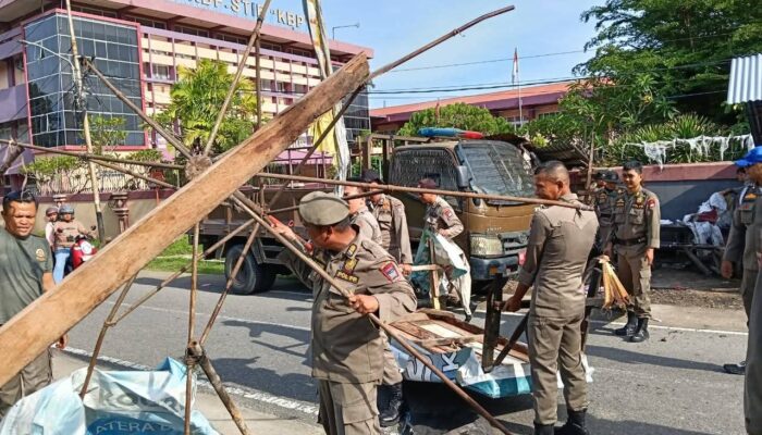 Masuk Dua Pekan, Satpol PP Padang Sudah Empat Kali Tertibkan PKL Ilegal