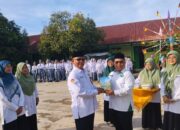 Upacara Bendera, Kakankemenag Yasril : MAN 1 Padang Harus Jadi Idola