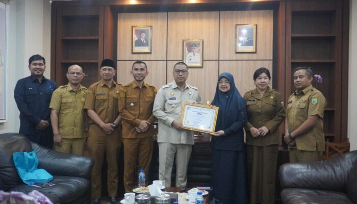 Jamin Keamanan Kuliner, Padang Panjang Raih Penghargaan Pangan Aman Level 4 dari BPOM RI