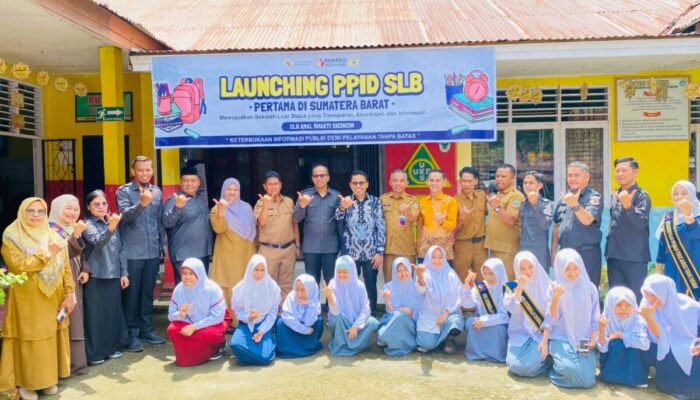 Bawaslu Padang Pariaman Inisiasi Pendirian PPID SLB Pertama di Sumbar