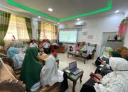 Perkuat Tata Kelola, Pengawas Madrasah Berikan Pendampingan Penyusunan KSP dan RKT di MTsN 7 Padang