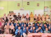 PPL Selesai, MTsN 3 Padang Serahkan Kembali Mahasiswa STAI-PIQ Sumbar