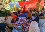 Tebar Kepedulian dan Keikhlasan, Keluarga Besar MTsN 2 Sawahlunto Laksanakan Penyembelihan Hewan Kurban 