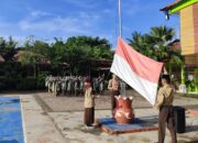 MTsN 9 Tanah Datar Peringati Hardiknas 