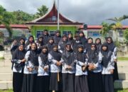 Guru dan Pegawai MTsN 3 Agam Ikuti Upacara Hardiknas di IV Koto