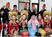 Tampil Memukau, Tim Tari MTsN Padang Panjang Sambut Tamu  Peresmian Gedung Baru Kankemenag