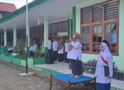 Amanat Pembina Upacara MTsN 2 Padang : Belajar Bukan Beban