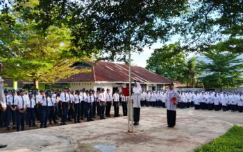 Warga MTsN 5 Padang Diminta Tanamkan Budaya Bersih
