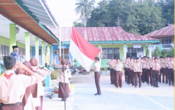 Harkitnas MAN 4 Tanah Datar, Pembina Upacara Sampaikan Moto MODISH
