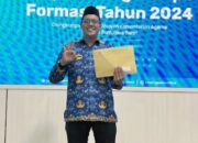 Guru MTsN 3 Tanah Datar Terima SK PNS