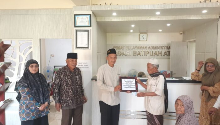 BLT Dana Desa Cair di Batipuah Ateh, Harapan Baru bagi 25 Keluarga Penerima Manfaat