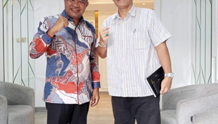 Khairuddin Simanjuntak Jemput Bola ke Kementan, Perjuangkan Alsintan untuk Petani Sumbar