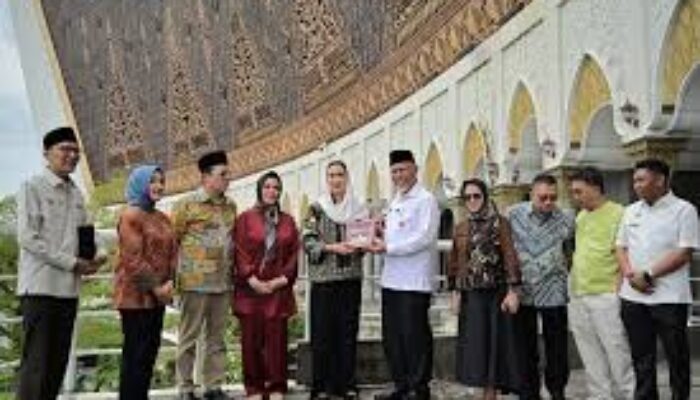 Pariwisata Sumbar Dituntut Berbenah