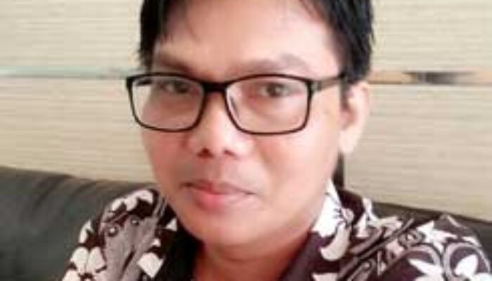 Ronny P Sasmita Soroti Inflasi Sumbar Ibarat Rumah yang Tampak Megah Tapi Dalamnya Keropos