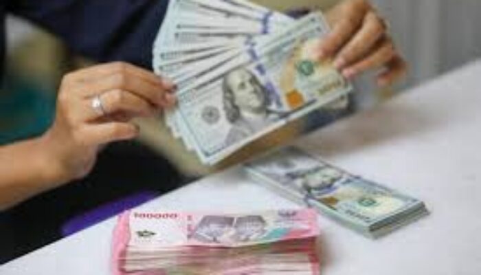 Pelemahan Rupiah Berpotensi Merambat ke Tingkat Nagari