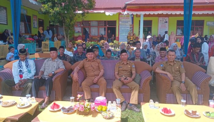 Wali Nagari Ampalu Hadiri Pelepasan Murid SDN 02 Ampalu, Gaungkan Semangat Membangun Generasi Unggul dari Kampung Sendiri