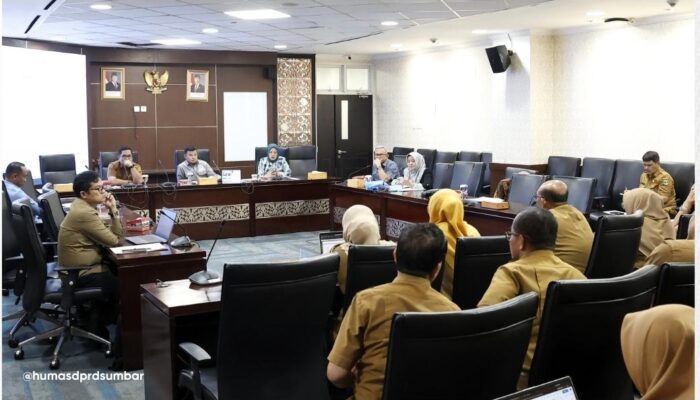 Komisi V DPRD Sumbar Sepakati Pengaturan Muatan Lokal dan BOSDA dalam Ranperda Penyelenggaraan Pendidikan