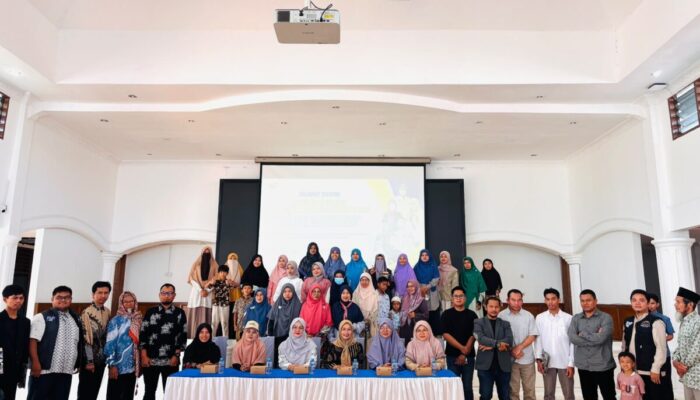 Tegaskan Eksistensi, FLP Sumbar Gelar Seminar Literasi