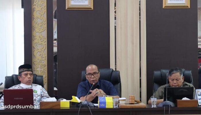 Tim Ahli DPRD Sumbar Bahas Efektivitas Perda Trantibum dalam Menjawab Dinamika Sosial
