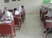 MAN 4 Pasaman Gelar Ujian SAT, Kepala Madrasah Tekankan Kejujuran dan Doa Orang Tua