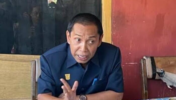 Jangan Tunggu Ada Korban Lagi, Nofrizon Desak Pemprov Segera Perbaiki Jalan Matur–Palembayan