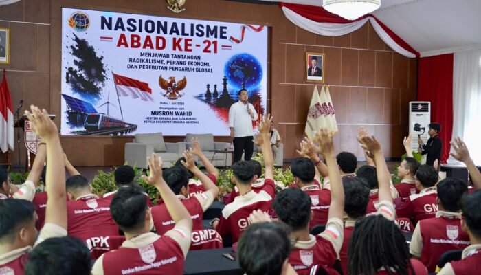 Jadi Pembicara di Diklat Pratama DPP GMPK, Menteri Nusron: Nasionalisme Menjadikan Bangsa yang Kuat