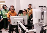 Era Baru Operasi Minimal Invasif, RSU Bunda Padang Hadirkan Robot Bedah Pertama di Sumbar