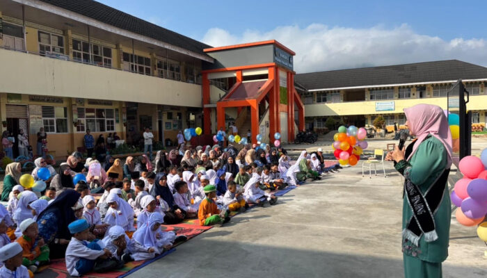 Bunda PAUD Apresiasi Peran Orang Tua Dampingi Anak Selama MPLS