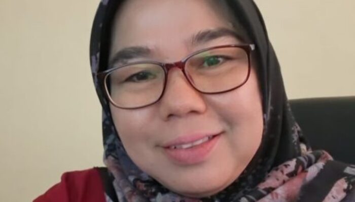 PUISI FITRIA DEWI