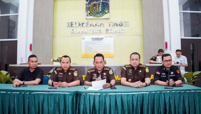 Kejati Sumbar Tetapkan Tiga Tersangka Korupsi Proyek Jembatan Sikabu