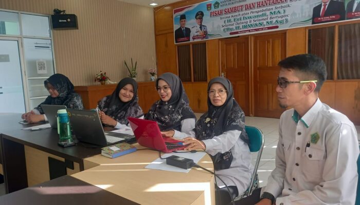 Kasubbag TU Pimpin Rapat PEKPP, Kemenag Bukittinggi Perkuat Pelayanan Publik dan Inovasi