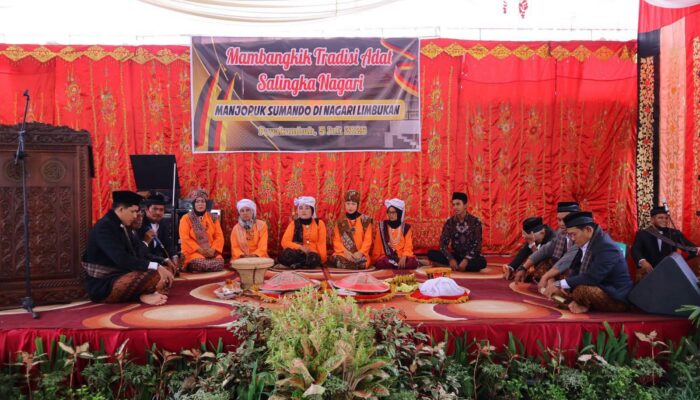 Satu Event Satu Nagari, Pemko Payakumbuh Mambangkik Tradisi Adat Salingka Nagari “Manjopuk Sumando” sebagai Wisata Edukasi Budaya