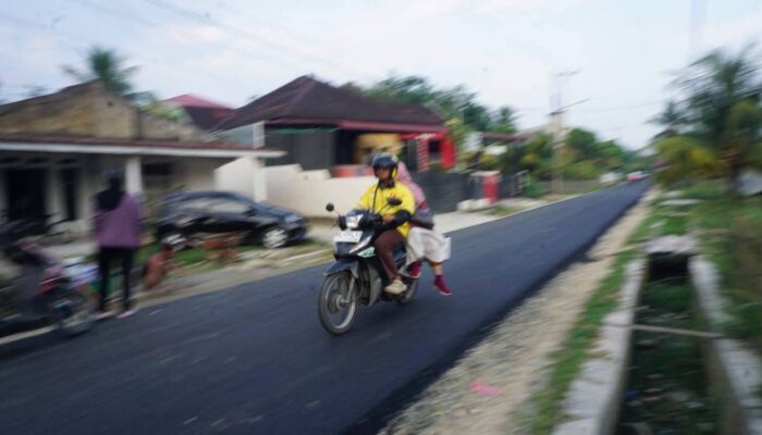 Pemkab Dharmasraya Benahi Jalan Sekitar RSUD Lama