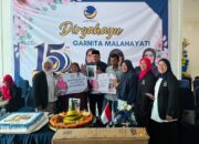 HUT ke-15 Garnita Malahayati di Sumbar, Lisda Hendrajoni Salurkan Bantuan Kursi Roda untuk Warga