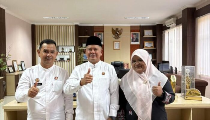 Guru SDN 05 Pauh Lubuk Sikaping Wakili Sumbar ke Tiongkok, Ghenny Aosi Jadi Satu-satunya Guru dari Pasaman yang Lulus Seleksi Nasional