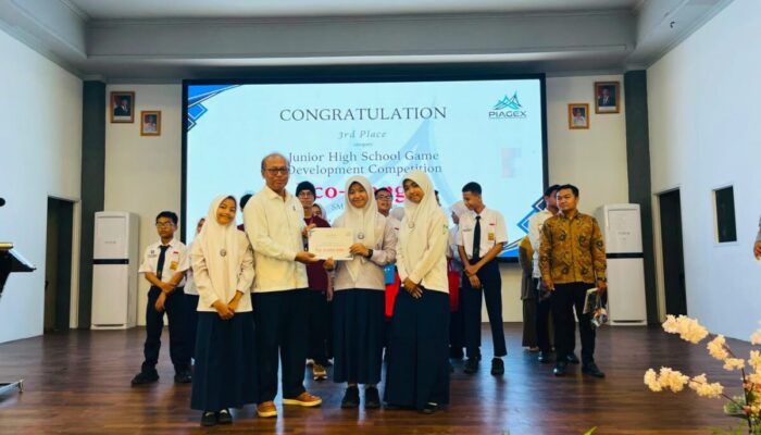 Siswa SMPN 31 Padang Raih Juara III PIAGEX 2026 Lewat Game Edukasi AdiwiSchool