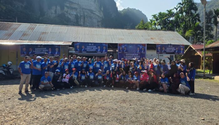Sambut HUT RI dan HUT Demokrat, Kader Partai Demokrat Bersihkan Kawasan Wisata Harau Lewat Gerakan Langit Biru Indonesia Asri