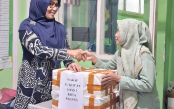 MTsN 3 Padang Sukseskan Gerakan Wakaf Al Qur’an 