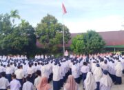 Welcome Back to MTsN 3 Kota Padang, Kepala Madrasah Tekankan Disiplin dan Semangat Menuntut Ilmu 