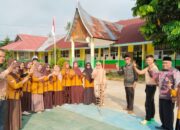 Sukseskan “Indonesia Berkiblat 2026”, MTsN 2 Tanah Datar Laksanakan Pengukuran Arah Kiblat 