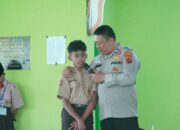 Polsek Ampek Angkek Bekali Murid MTsN 7 Agam tentang Bahaya Narkoba dan Kenakalan Remaja