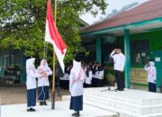Jadi Pembina Upacara MTsN 7 Padang, Kakankemenag Yasril Tegaskan Komitmen Tolak Bullying