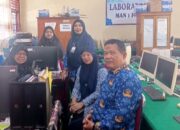 Penyuluh KB Lubuk Sikaping Sosialisasi di MAN 1 Pasaman
