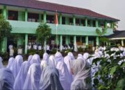 Kepala MAN 1 Pasaman Ingatkan Murid Bangun Pola Pikir Dewasa dan Bijak Bermedia Sosial
