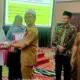 MTsN 1 Bukittinggi Raih Penghargaan atas Dukungan Program Bulan Imunisasi Anak Sekolah