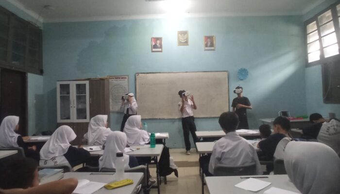 UPI Perkenalkan STEAMVR Edukit, Dorong Guru Matematika Padalarang Adopsi Teknologi VR