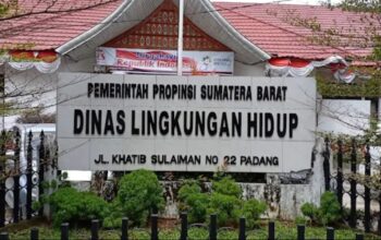 Tim DLH Provinsi Sumbar Sudah Turun Ke Sungai Batang Siat. Fuaddi : Tim Akan Bekerja Sesuai SOP