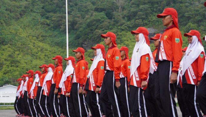 Tinjau Pemusatan Latihan, Wako Hendri Arnis Motivasi Capaska Tampilkan Pengibaran Merah Putih Terbaik