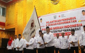 Ketua dan Pengurus PMI Pasbar 2026–2031 Dilantik, Layanan Ambulans Gratis ke Padang Diluncurkan